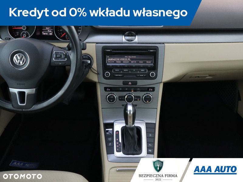 Volkswagen Passat Variant - 14