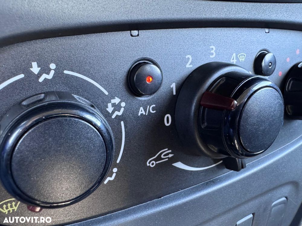 Dacia Logan 1.5 dCi Ambiance - 16