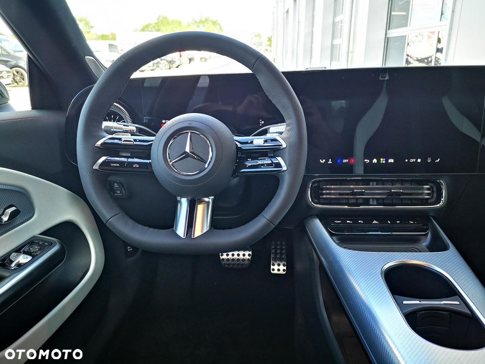Mercedes-Benz CLA 200 mHEV 8G-DCT - 14