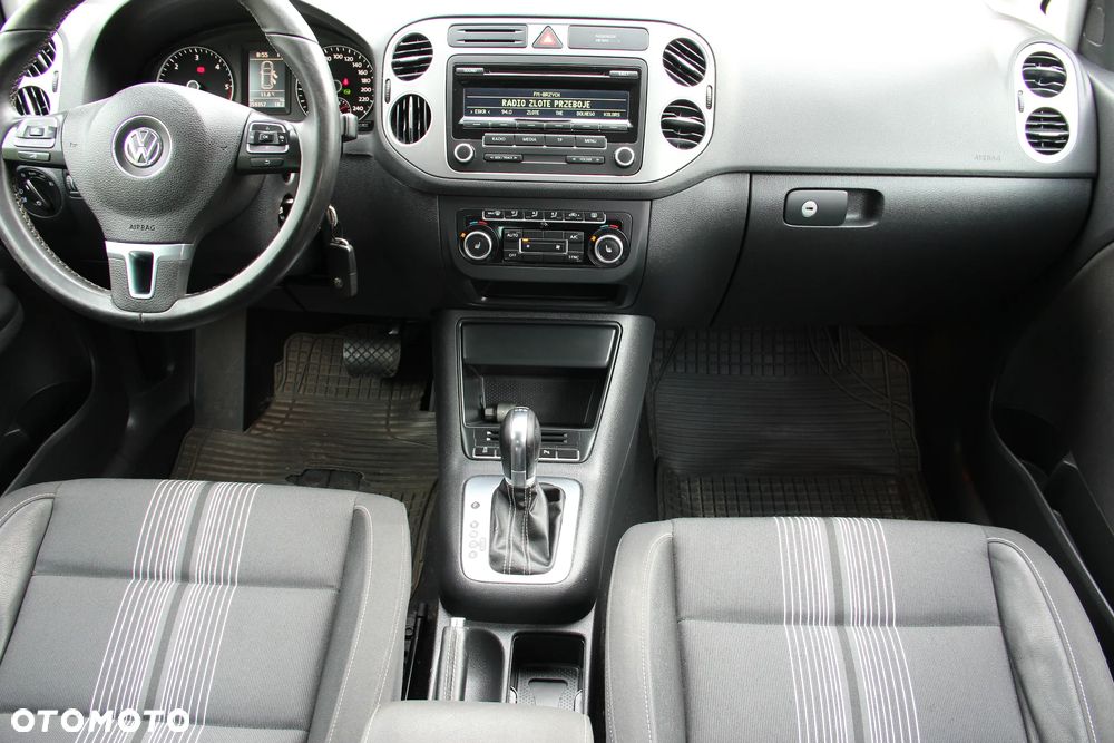Volkswagen Golf Plus 1.6 TDI DPF DSG MATCH - 24