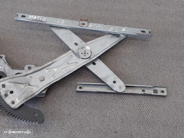 Elevador Tras Esq  Chevrolet Matiz (M200, M250) - 3
