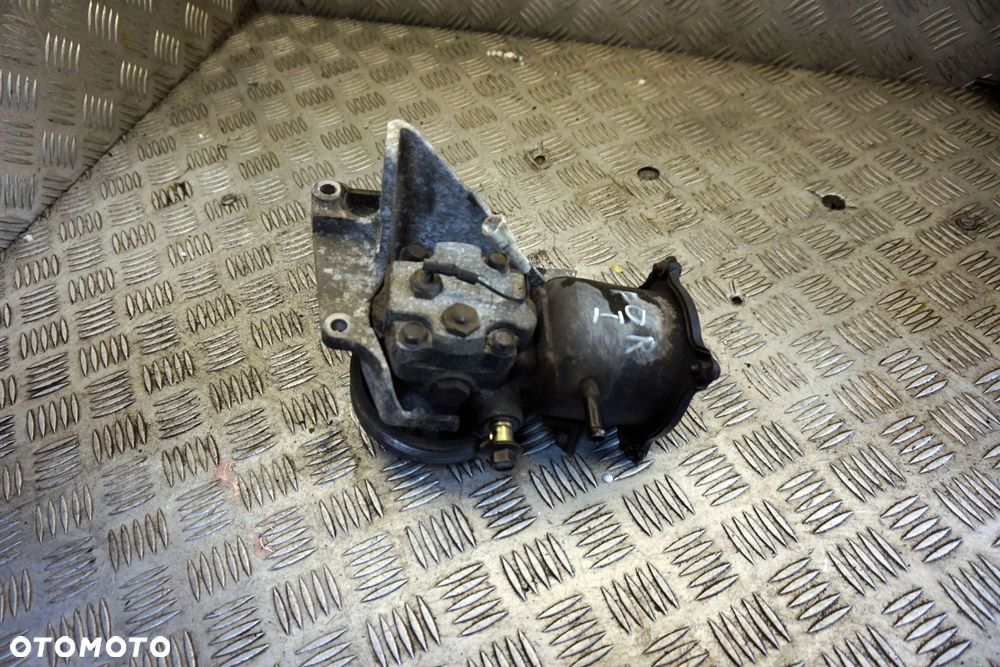 POMPA WSPOMAGANIA FORESTER I SF 2.0 16V 34411FC022 SUBARU 1997-2000 - 1