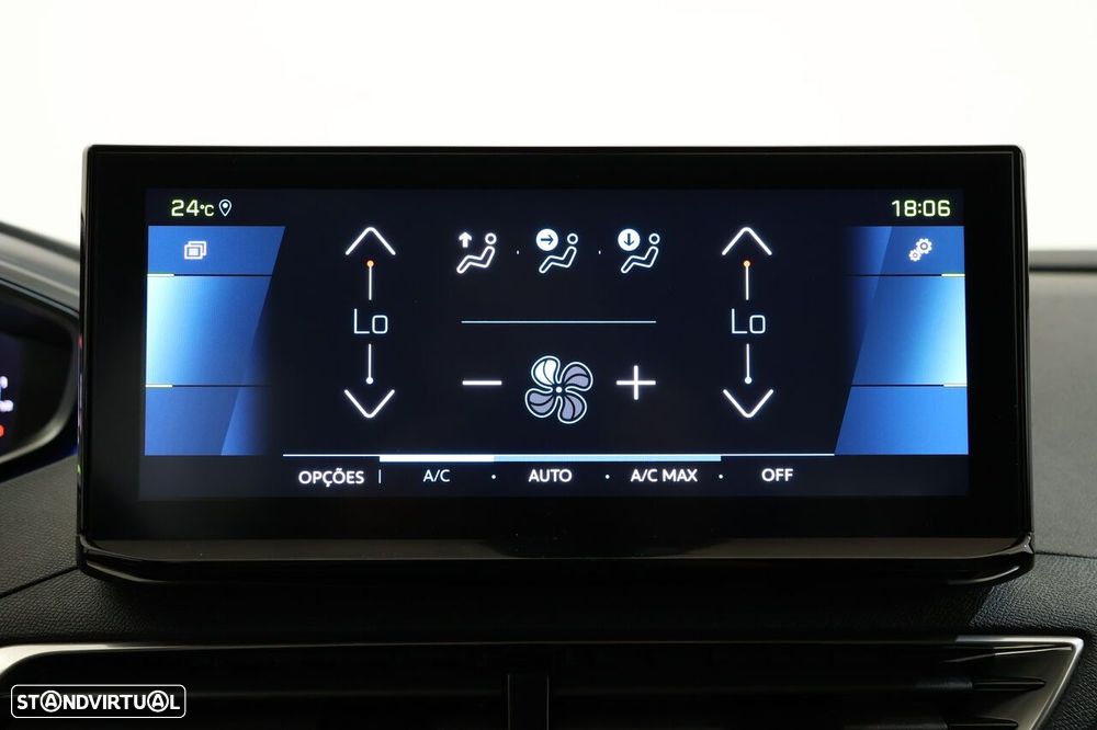 Peugeot 3008 1.6 Hybrid Allure Pack e-EAT8 - 29