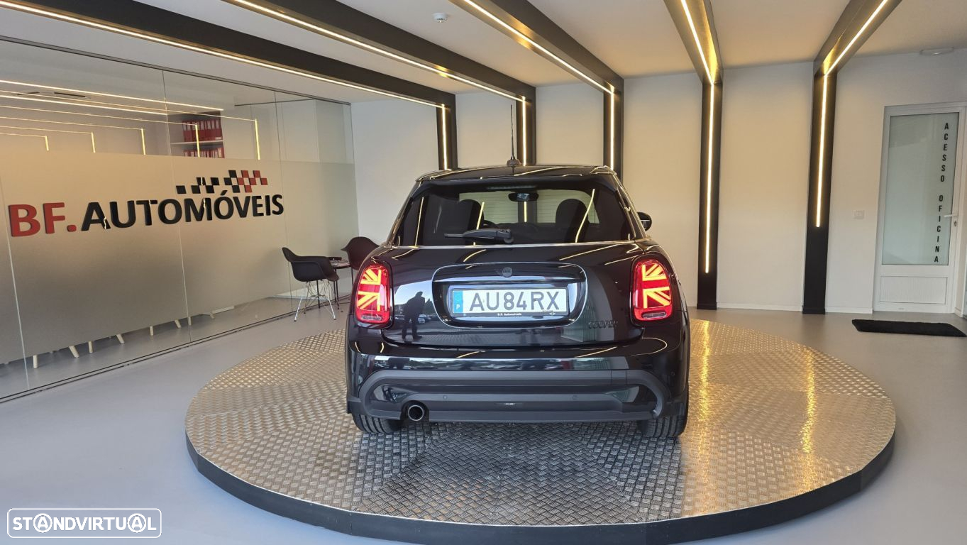 MINI 5 Portas Cooper Sport Edition Auto - 15