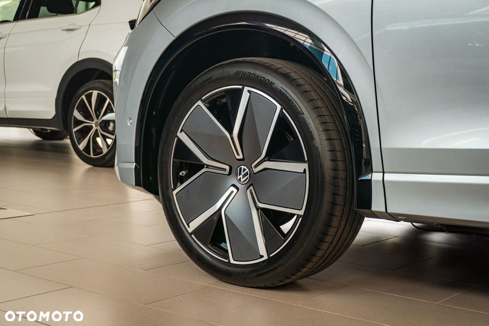 Volkswagen Tiguan - 9