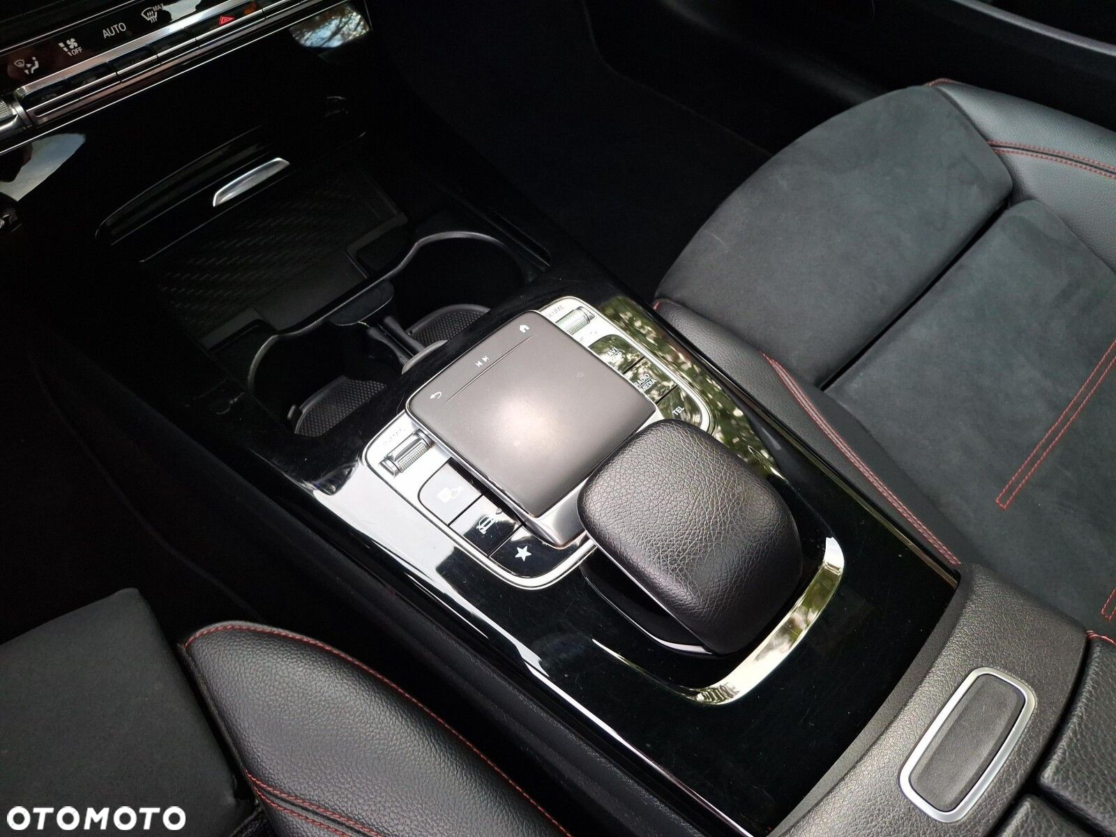Mercedes-Benz Klasa A 200 7G-DCT Edition 1 - 24