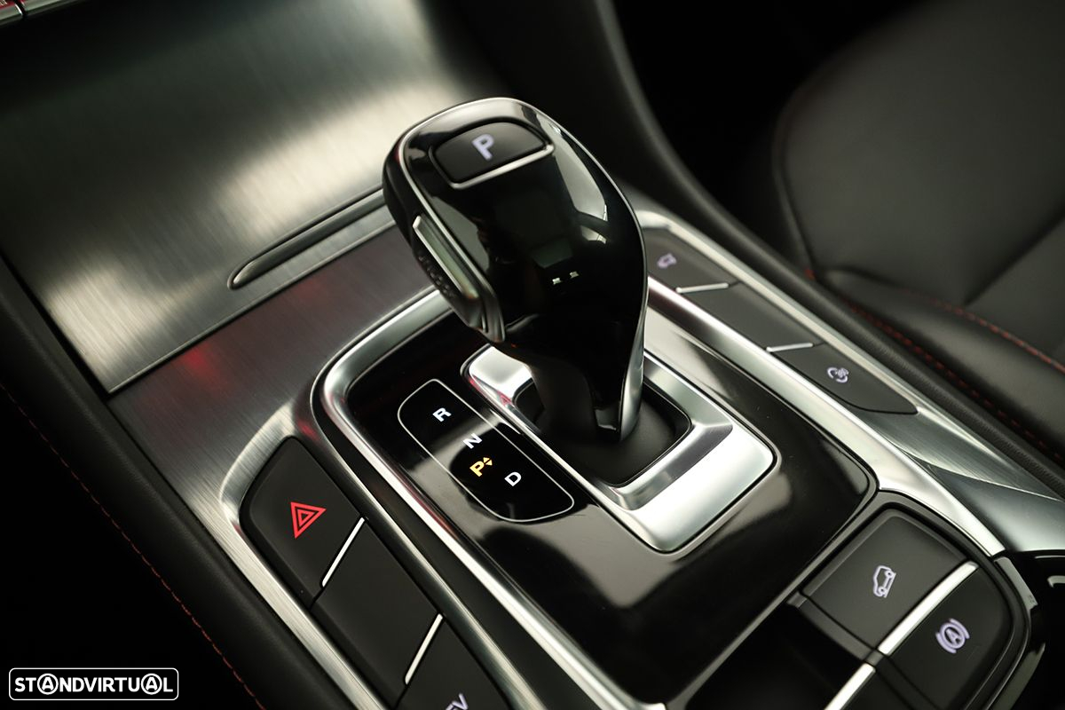 MG EHS 1.5 T-GDI Plug-in Hybrid Luxury - 16