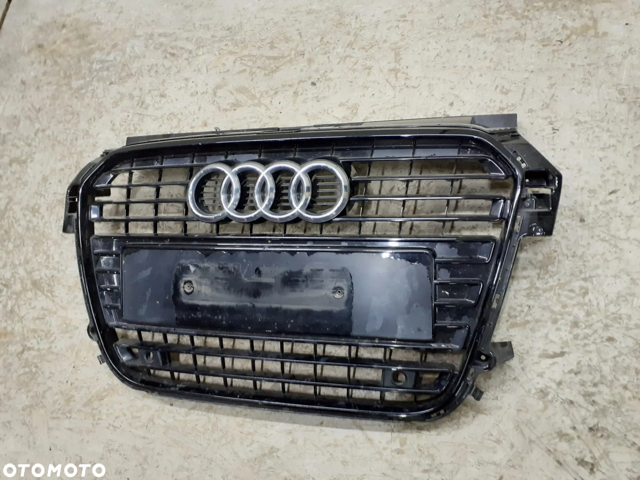 GRILL ATRAPA AUDI A1 8X 2010-2014R 8X0853651 - 3