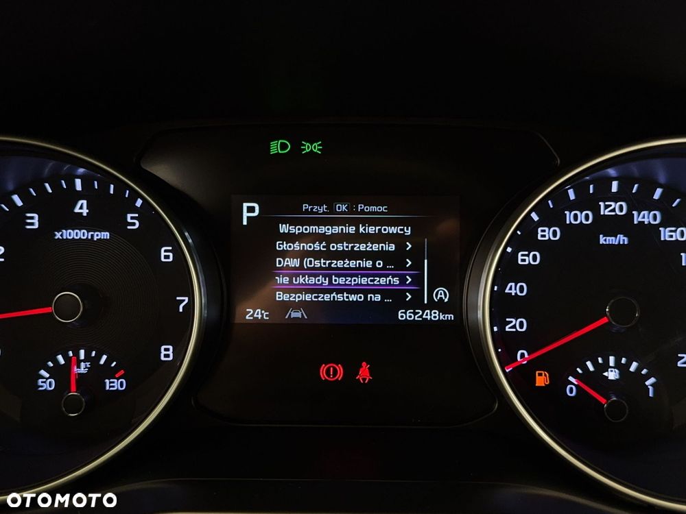Kia XCeed - 24