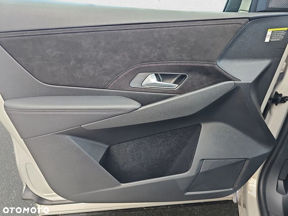 DS Automobiles DS 7 Crossback - 11