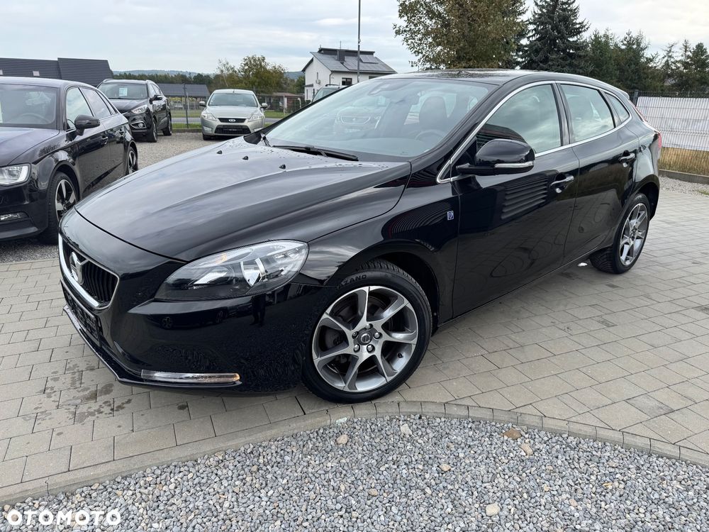 Volvo V40 D2 Drive-E Ocean Race - 4