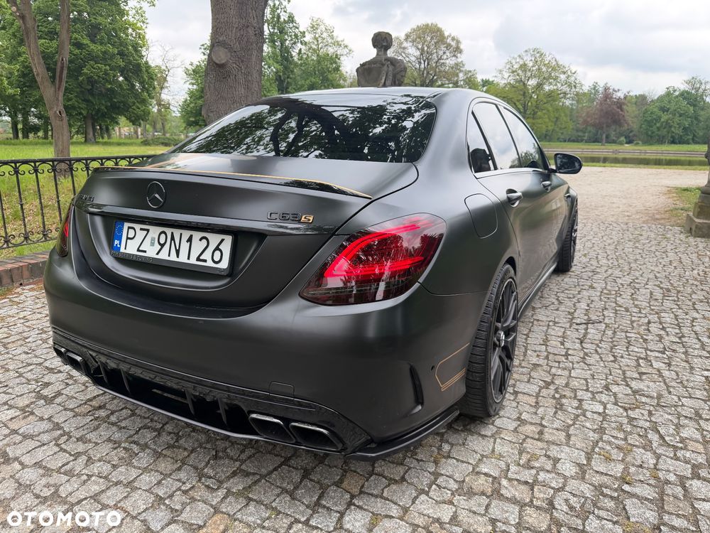 Mercedes-Benz Klasa C AMG 63 S - 4
