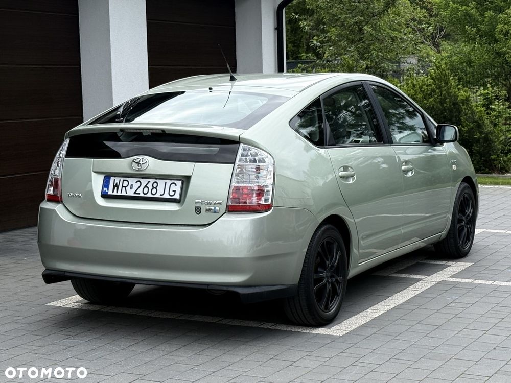 Toyota Prius 1.5 VVT-i Sol - 7