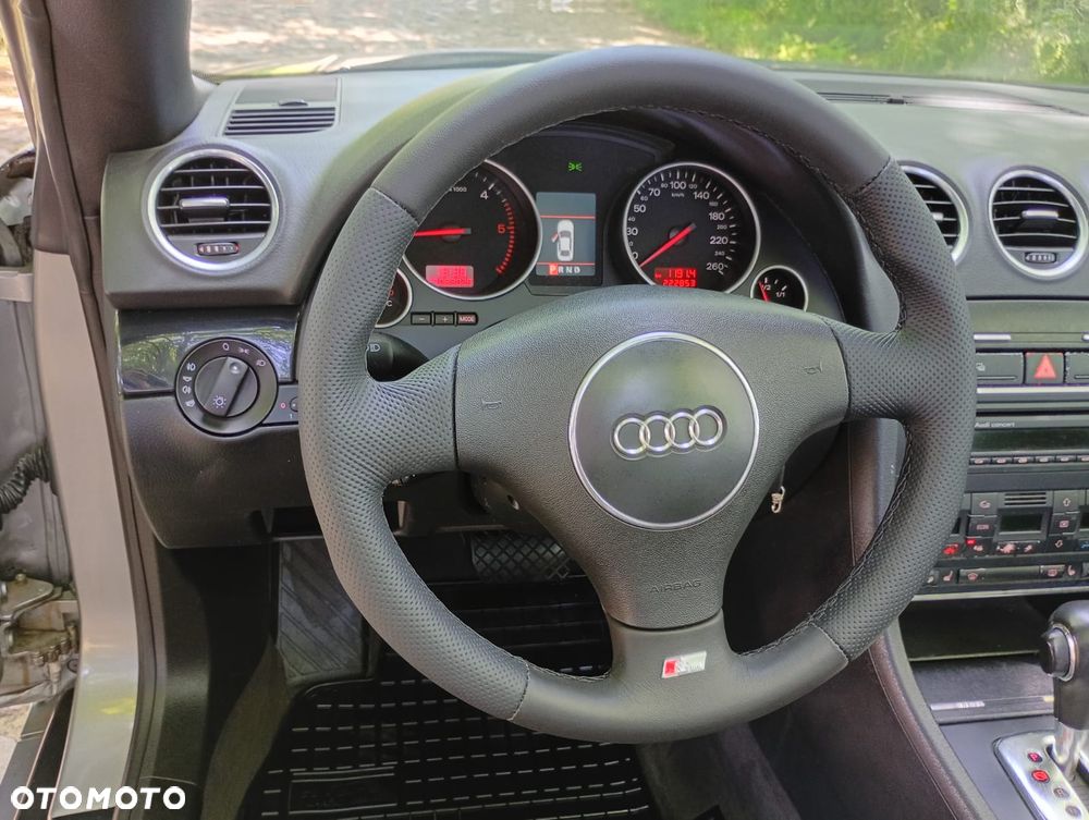 Audi A4 Cabrio - 12
