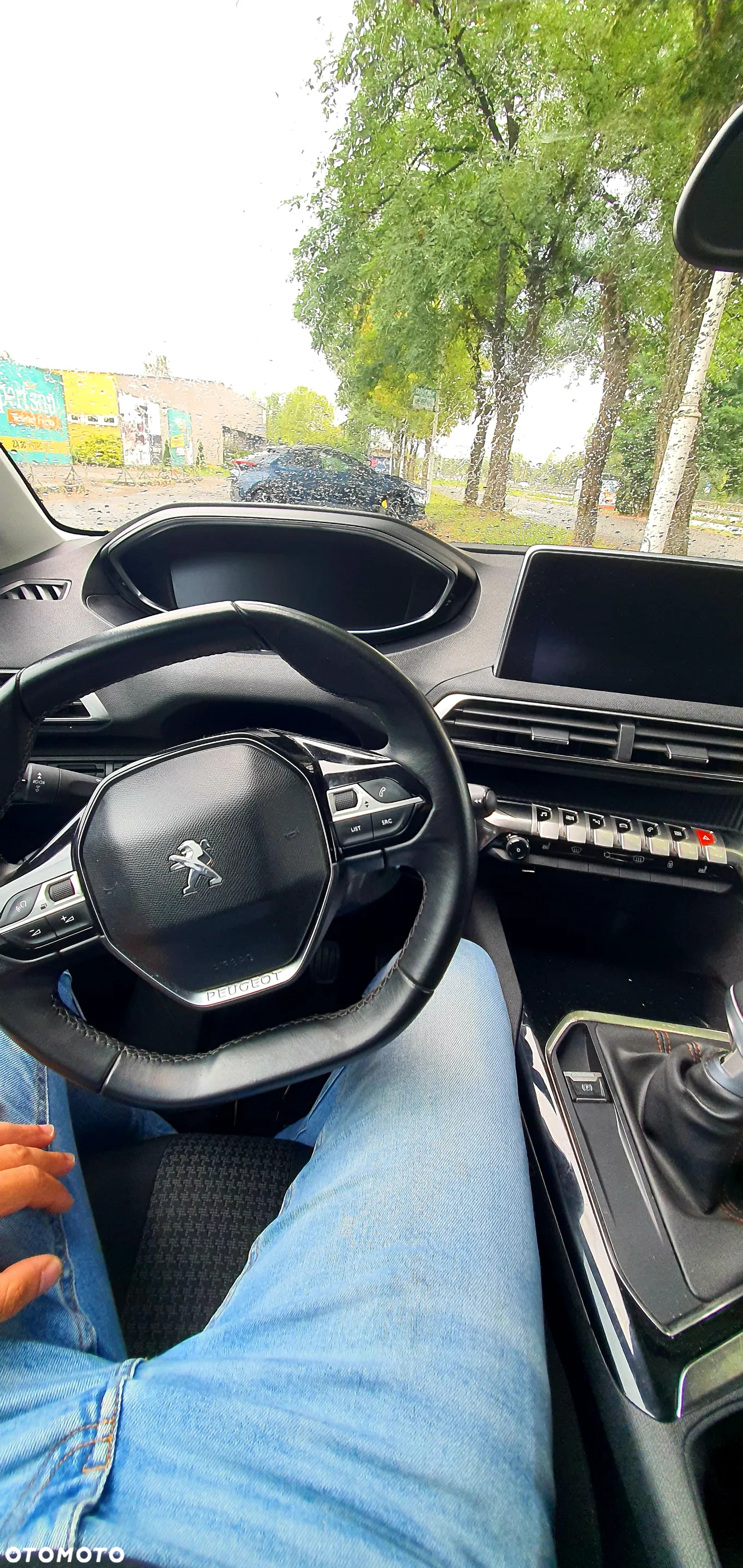 Peugeot 3008 HDi 115 Allure - 4