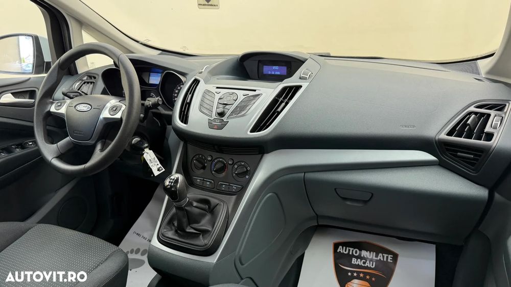 Ford C-Max - 13
