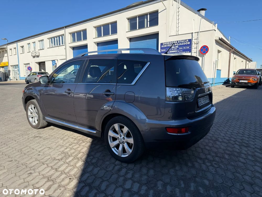 Mitsubishi Outlander 2.0 Intense 2WD - 5