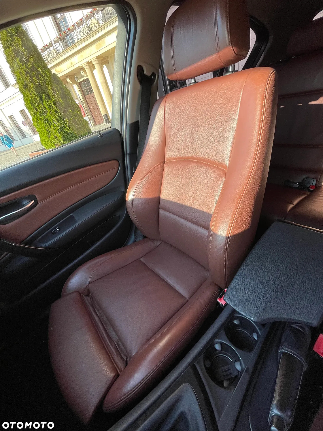 BMW Seria 1 120i - 10