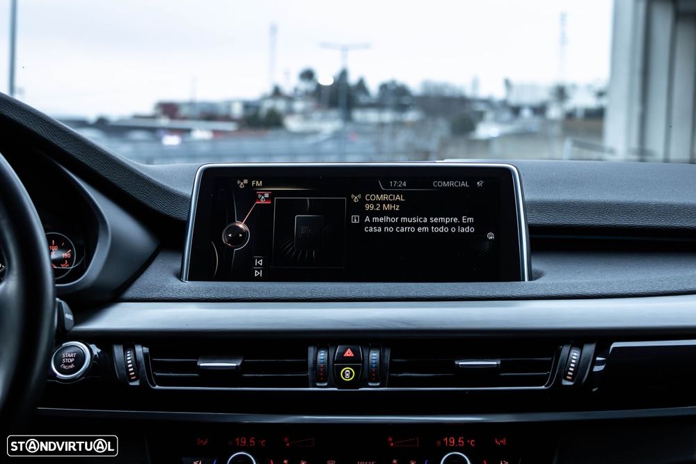 BMW X5 25 d sDrive Comfort 7L - 25