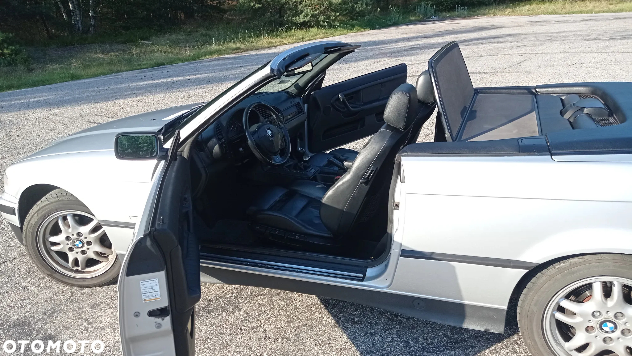 BMW Seria 3 328i Cabriolet - 2