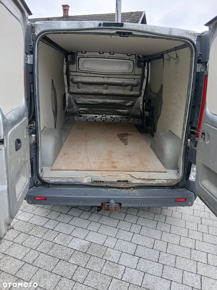 Opel Vivaro - 6