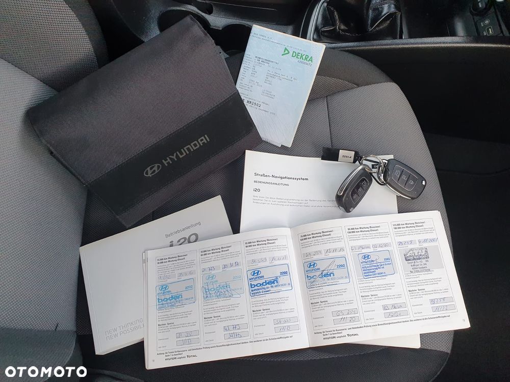 Hyundai i20 blue 1.2 YES!+ - 11