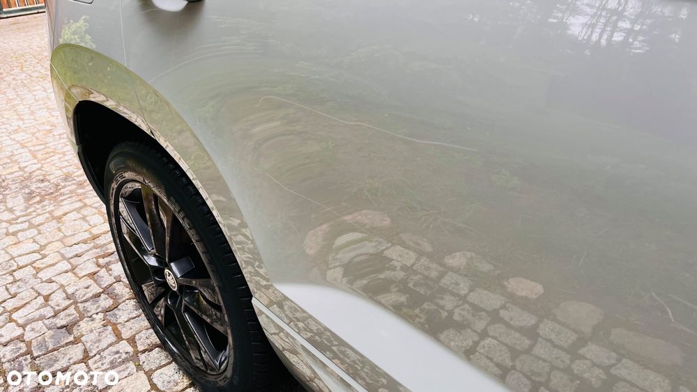 Skoda Karoq 1.5 TSI ACT 4x2 Sportline DSG - 6