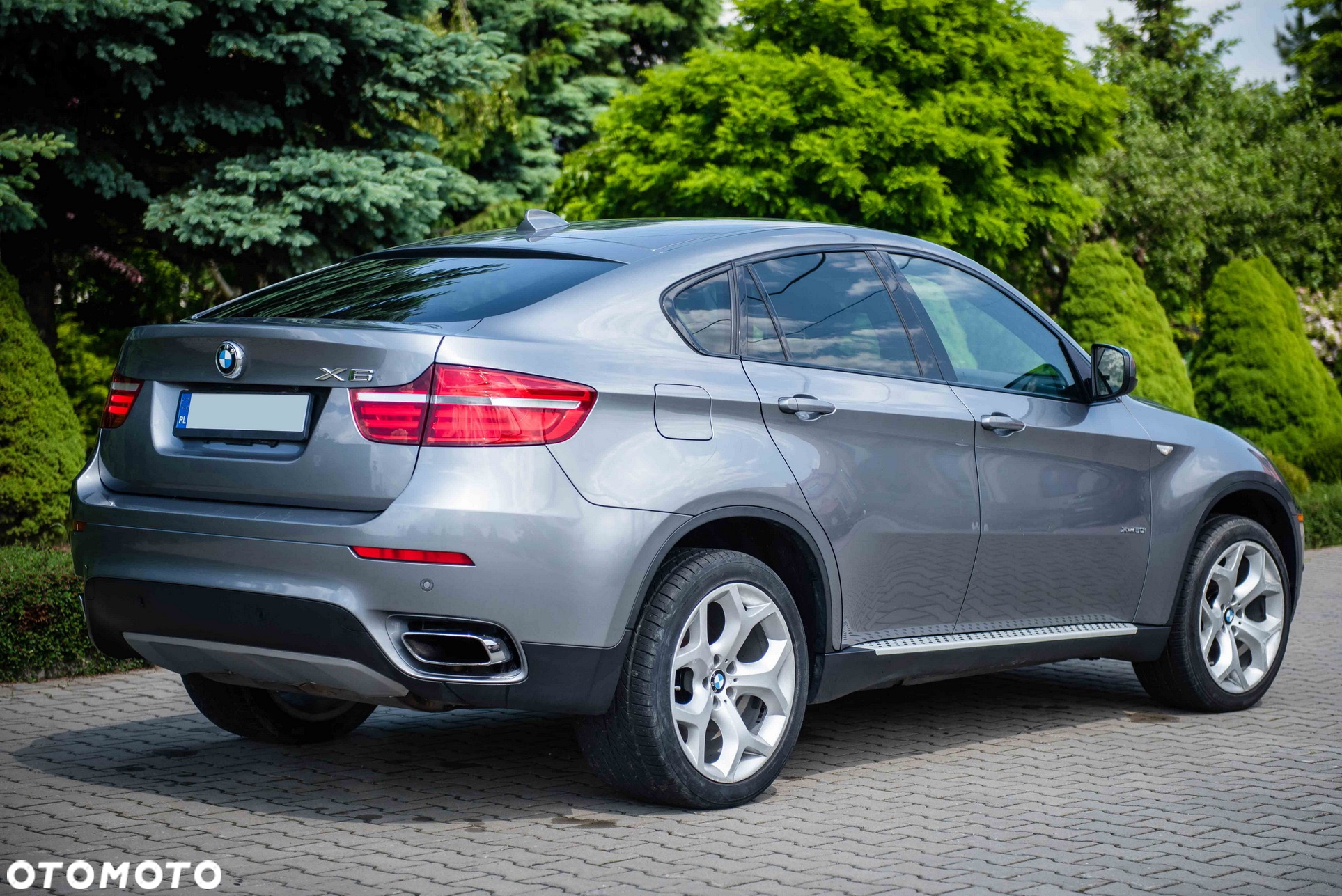 BMW X6 xDrive50i - 15