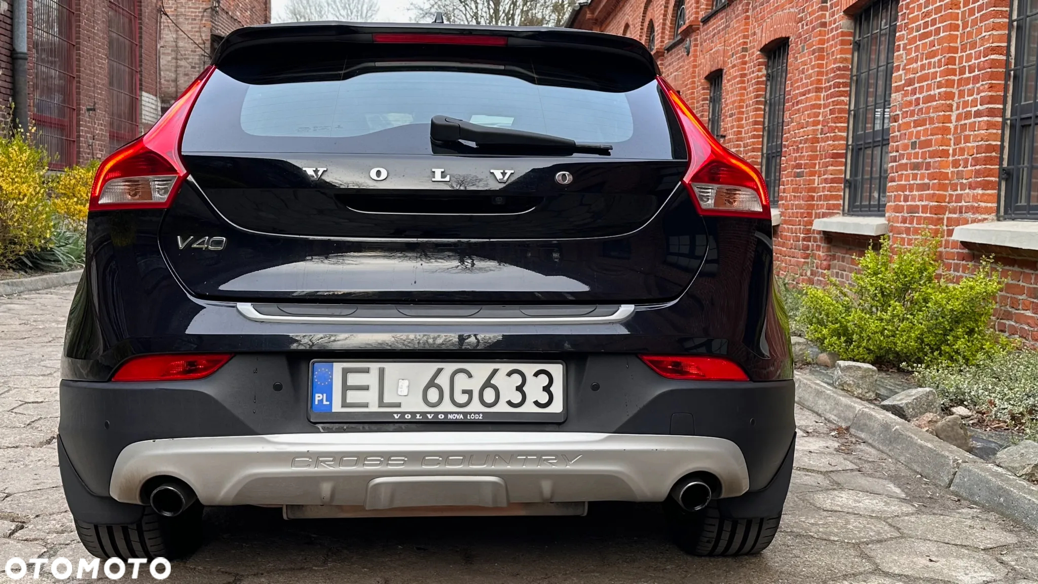 Volvo V40 Cross Country T4 AWD Momentum - 8