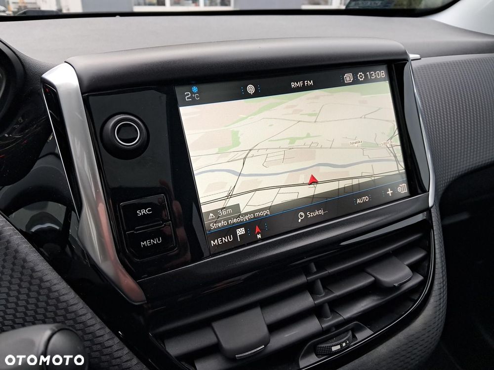 Peugeot 2008 1.2 Pure Tech Style S&S - 14