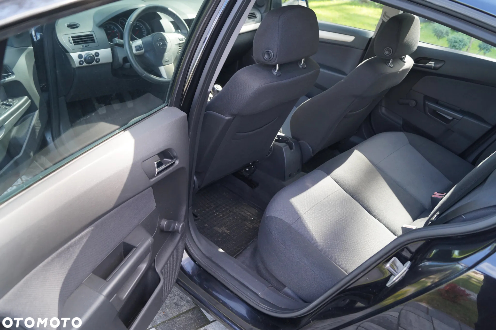 Opel Astra III 1.6 111 - 11