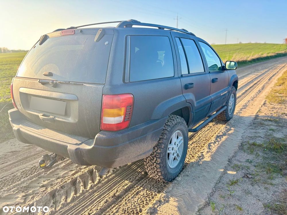 Jeep Grand Cherokee 4.0 Laredo - 15