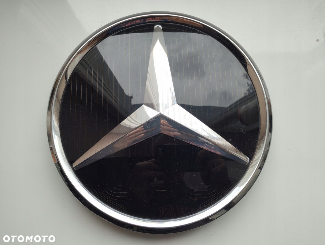 Znaczek emblemat Mercedes A0008880500 - 1