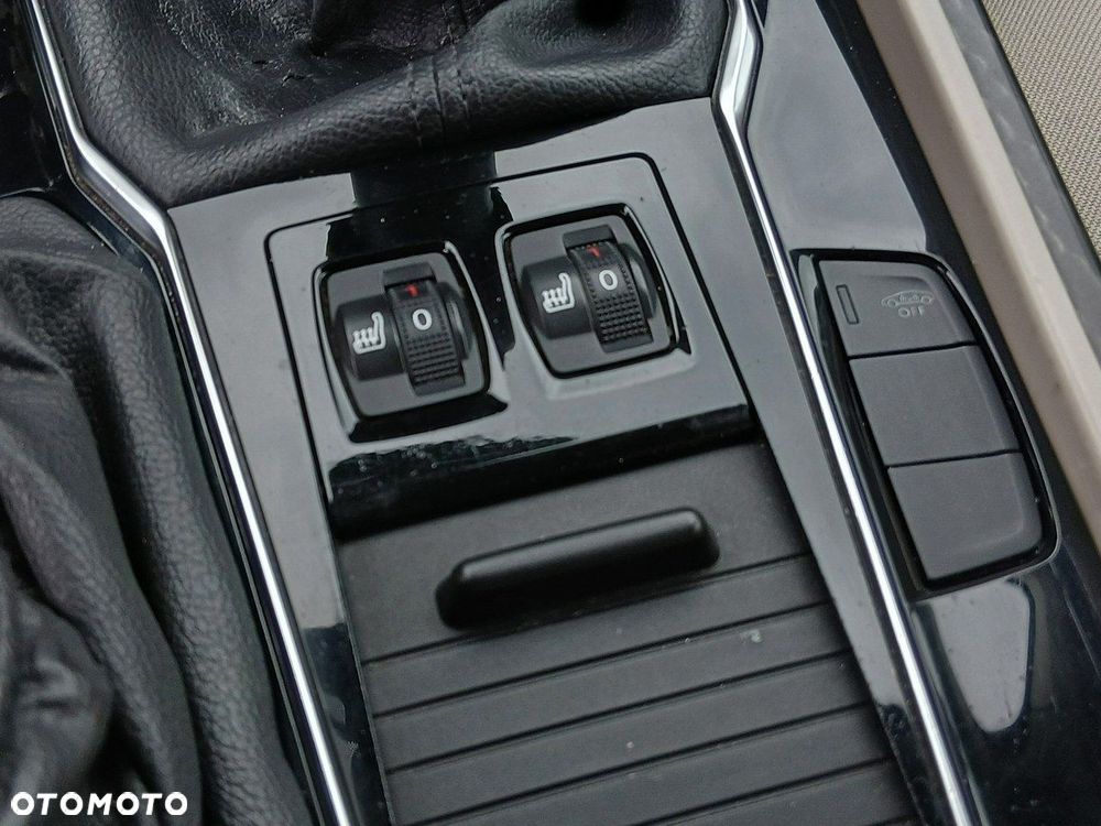 Peugeot 508 2.0 HDi Allure - 24