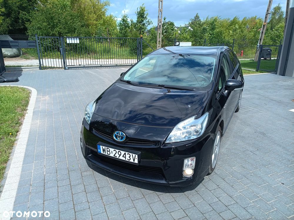 Toyota Prius 1.8 HSD Prestige - 17