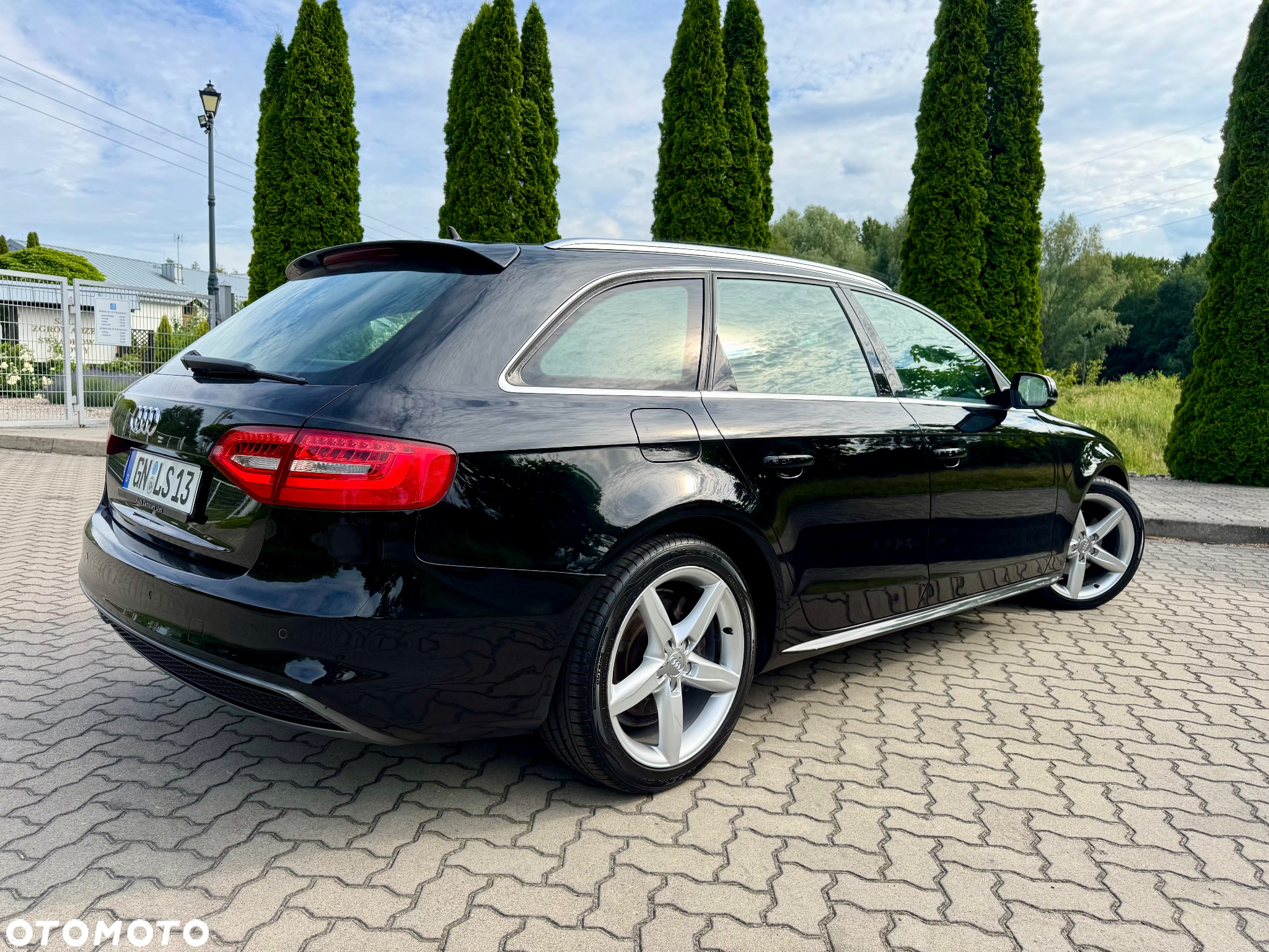 Audi A4 Avant 2.0 TDI DPF clean diesel S line Sportpaket - 5