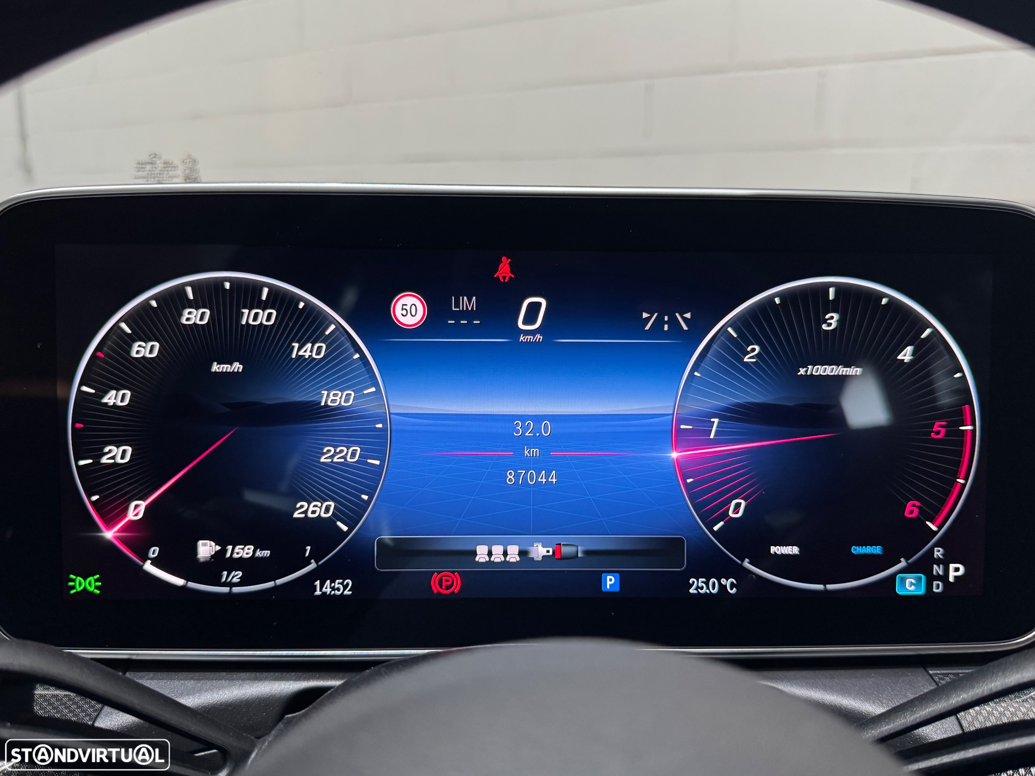 Mercedes-Benz C 300 d AMG Line - 42