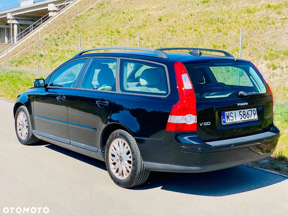 Volvo V50 1.8 Momentum - 17
