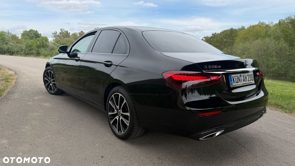 Mercedes-Benz Klasa E 220 d 9G-TRONIC - 10