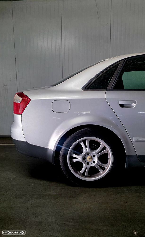 Audi A4 1.9 TDI m6 Sport - 14