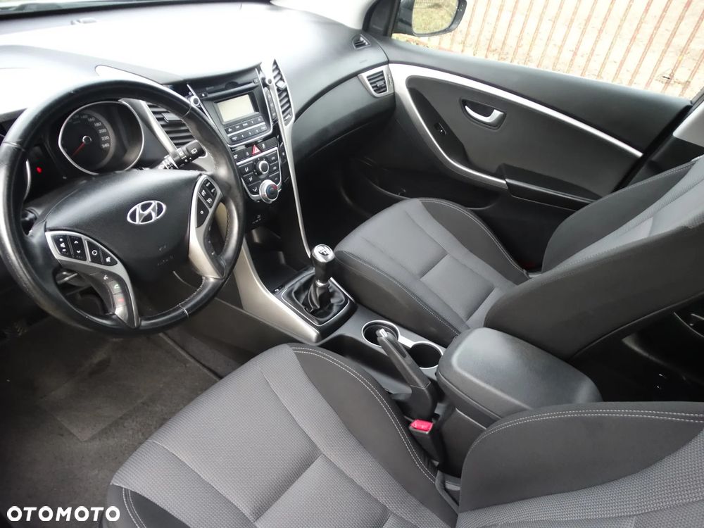 Hyundai i30 - 10