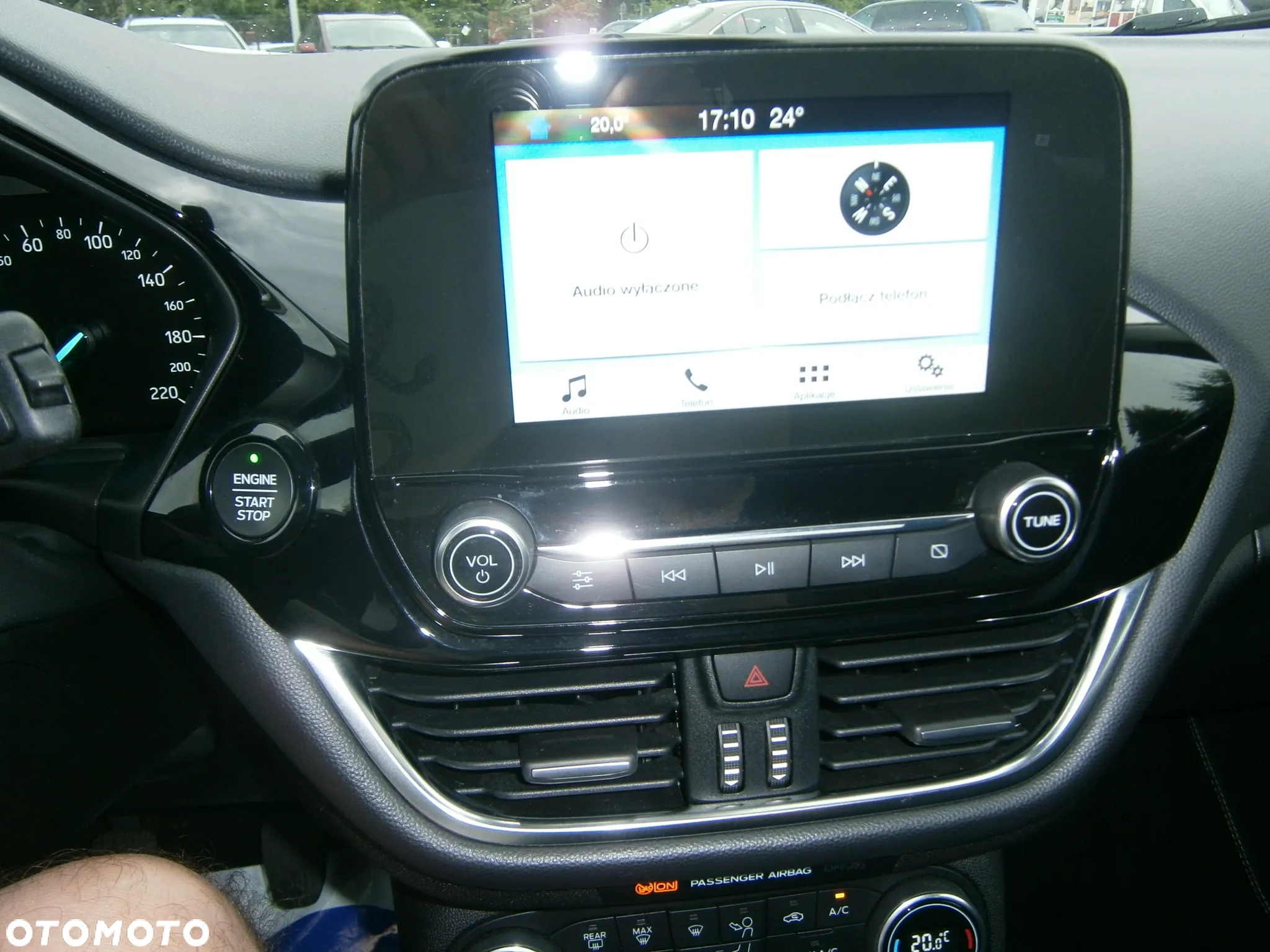Ford Fiesta - 22
