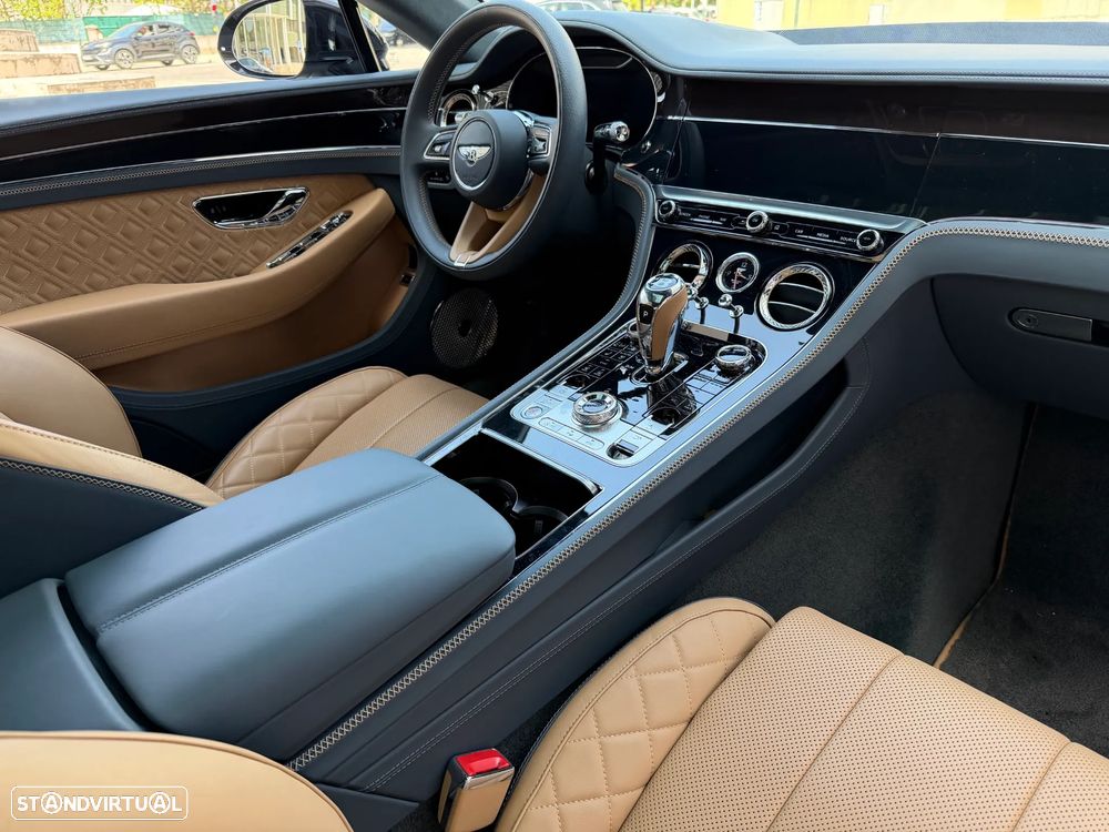 Bentley Continental GT V8 Azure - 8