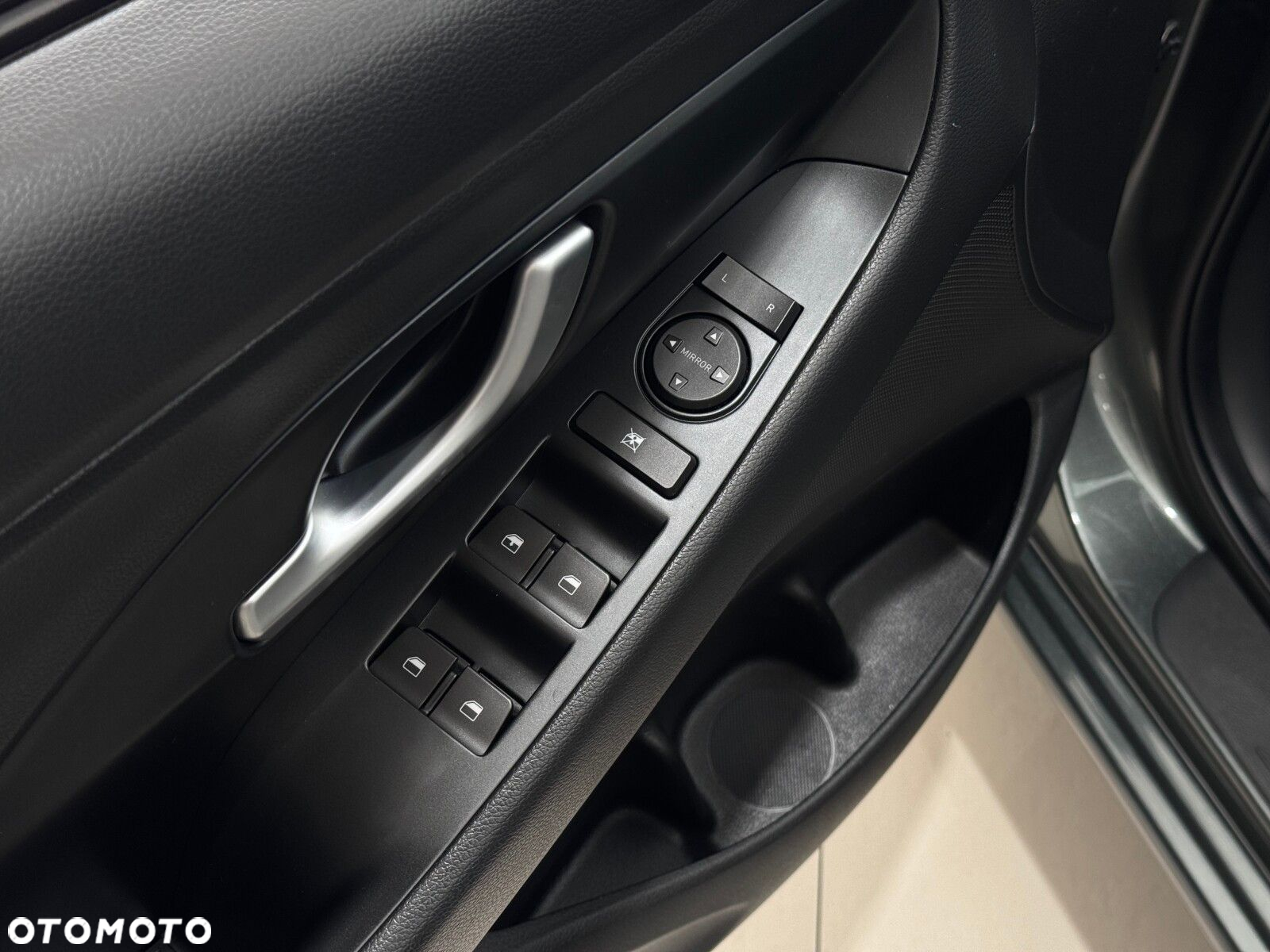 Hyundai i30 1.5 DPI Classic + - 20