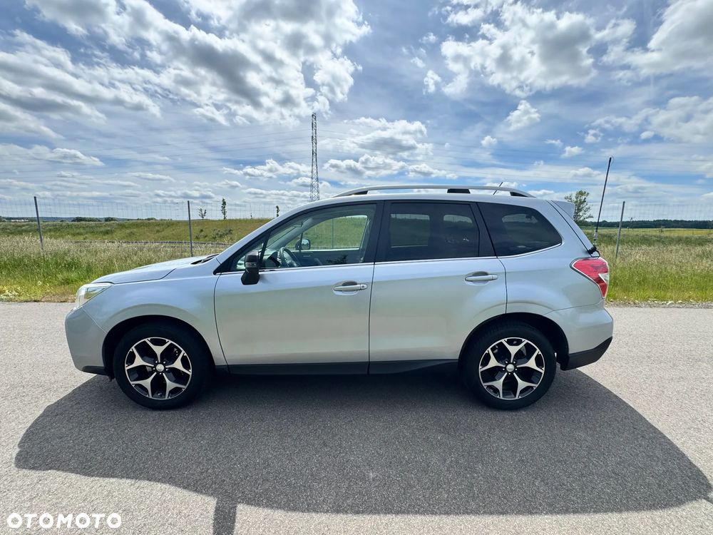 Subaru Forester 2.0XT Platinum Lineartronic - 6