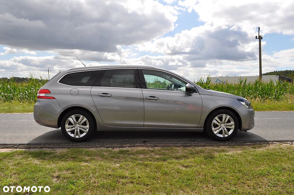 Peugeot 308 1.6 BlueHDi Allure S&S - 3
