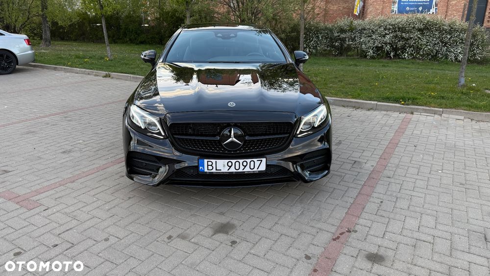 Mercedes-Benz Klasa E 400 4Matic 9G-TRONIC AMG Line - 2