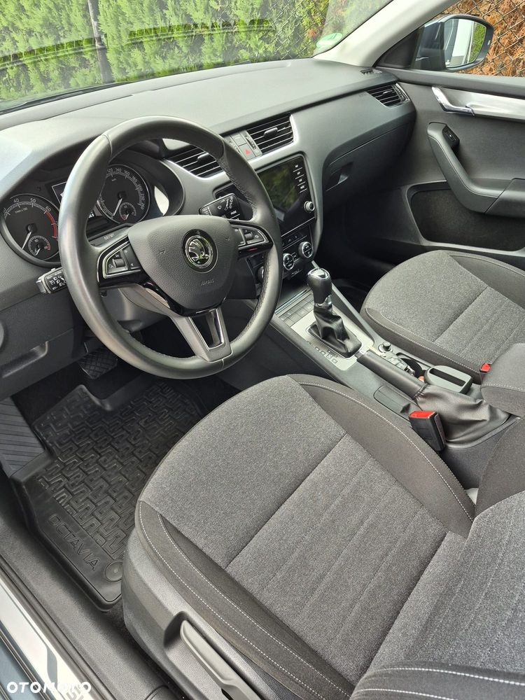 Skoda Octavia 2.0 TSI DSG Soleil - 17