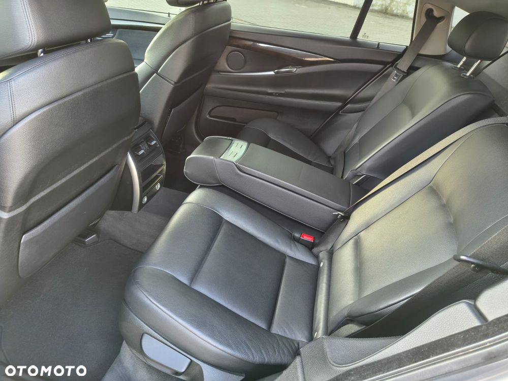 BMW 5GT 530d - 14