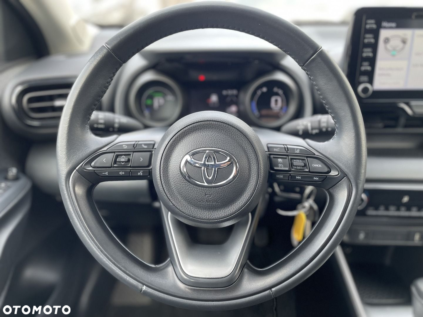 Toyota Yaris - 16